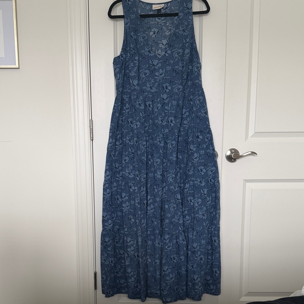 Universal Thread Blue Floral Tank Maxi Dress